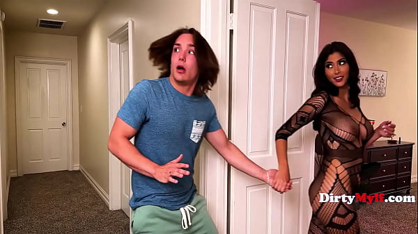 Lola Pearl Fucks Her Angsty Step Son Who Just Realised She Makes “CONTENT”